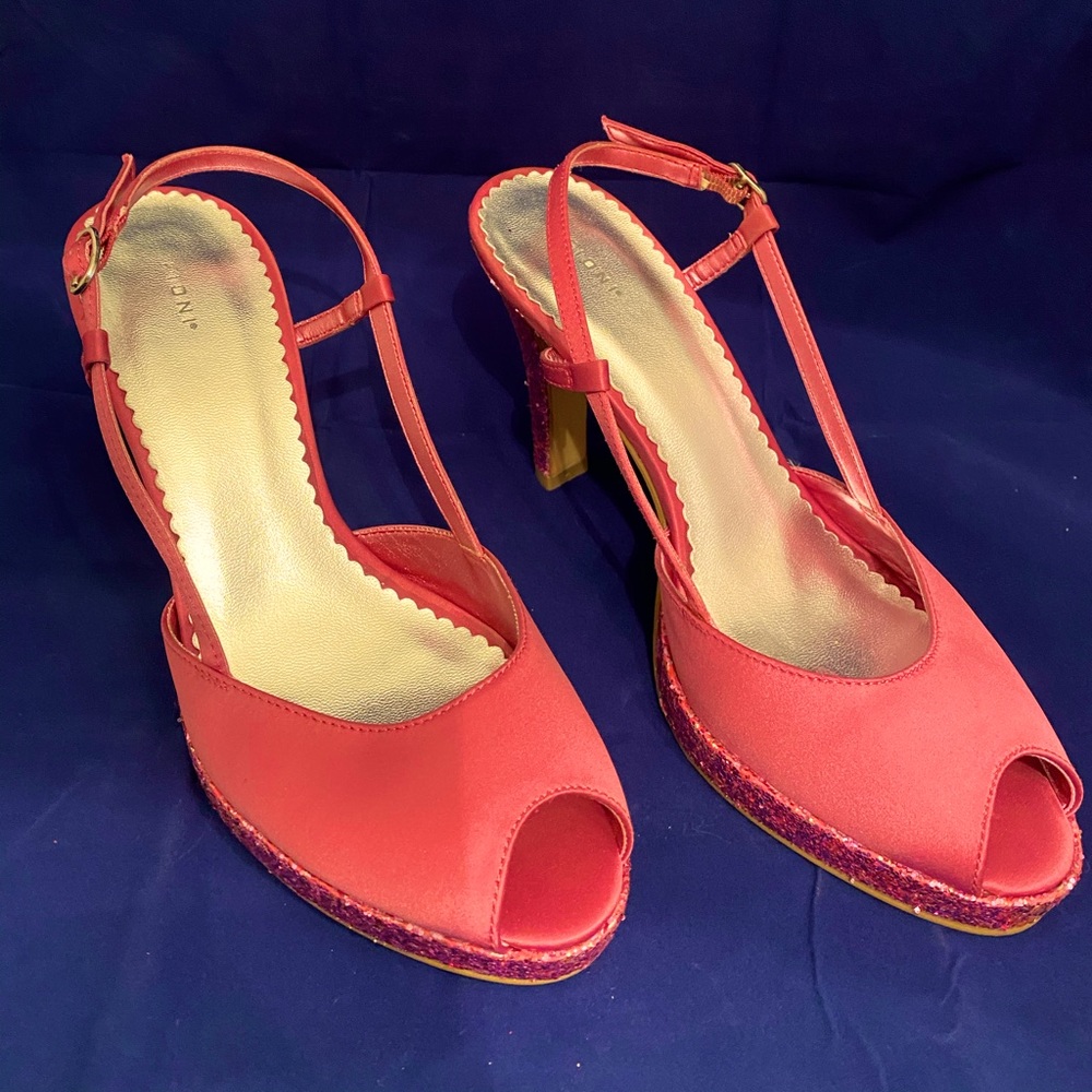 Pink sequin heels -platform -Size 9